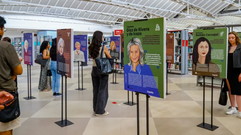 La exposición “Madres de Europa” recorrió tres universidades españolas invitando a rescatar e integrar las voces de las mujeres a la memoria democrática y el relato colectivo
